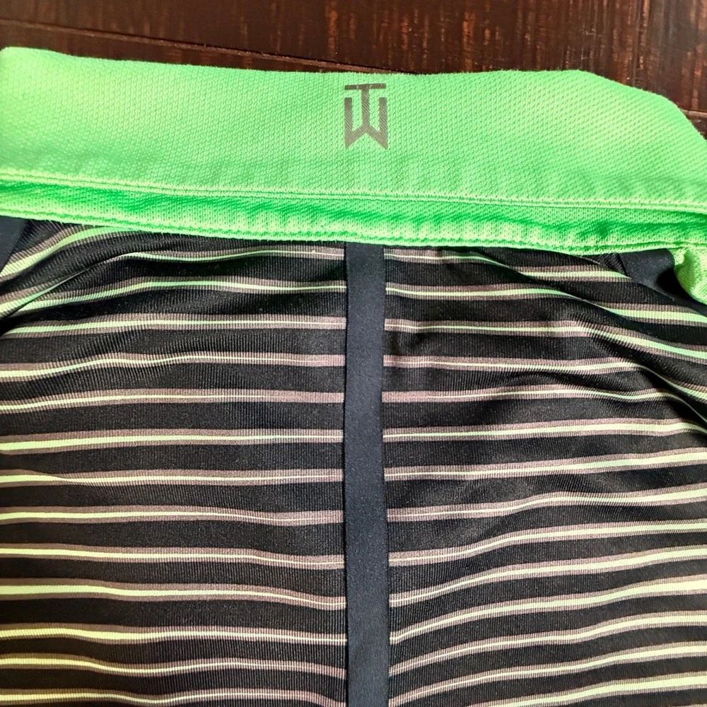 Nike Golf Tiger Woods‎ Collection Polo Shirt Mens L Green Black Stripe Dri-FIT
